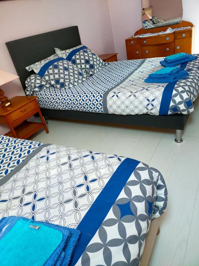 La Petite Maison Bleue Loperec Ngoại thất bức ảnh